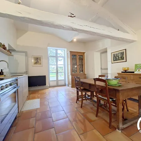 Peyres Дом отдыха *